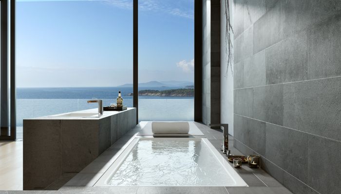 bathtub with great sea view 